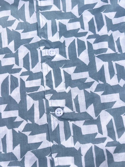 détail tissu chemise coton imprimé homme