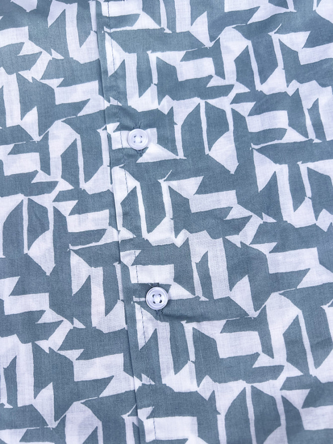 détail tissu chemise coton imprimé homme