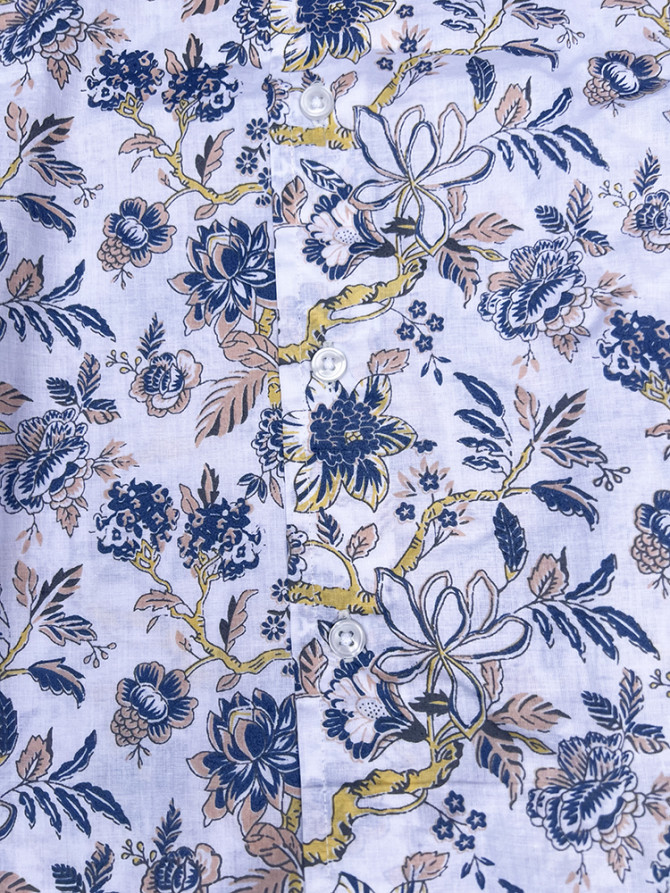 détail tissu chemise coton imprimé homme