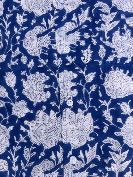 détail tissu chemise coton imprimé homme